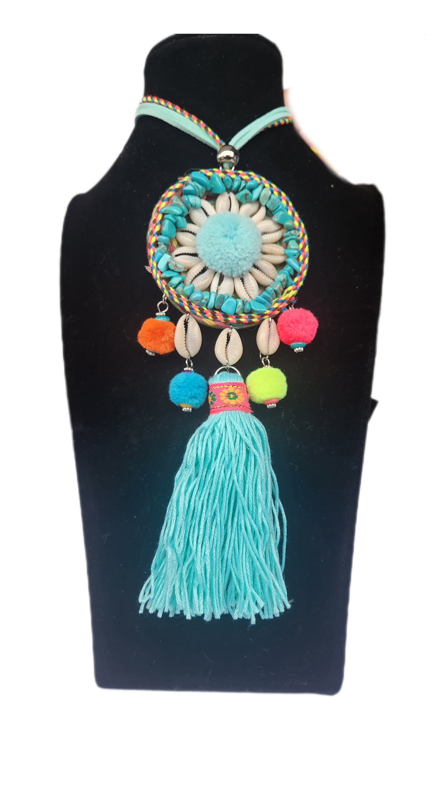Collar Leyla